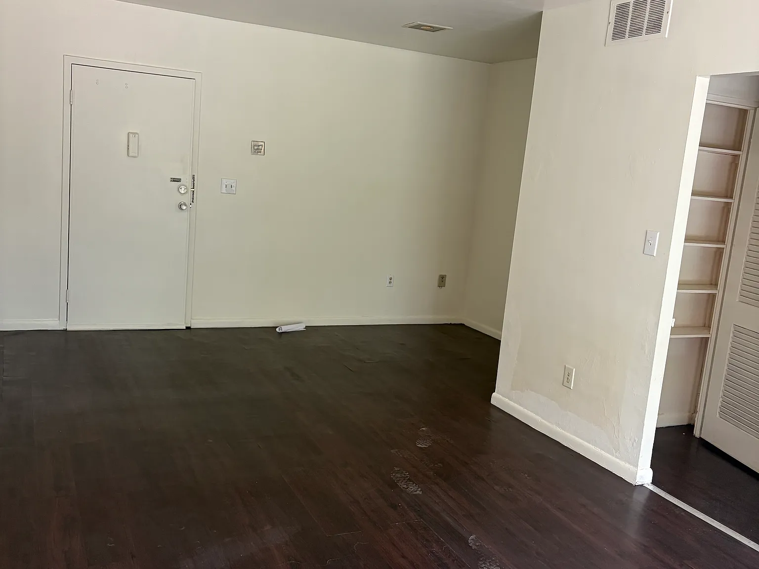 1 bed, $875 — Photo 2