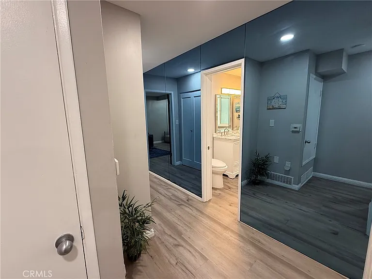 1174 E Ocean Blvd #10 — Photo 14
