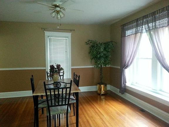 3rd image of 4221 Genessee St