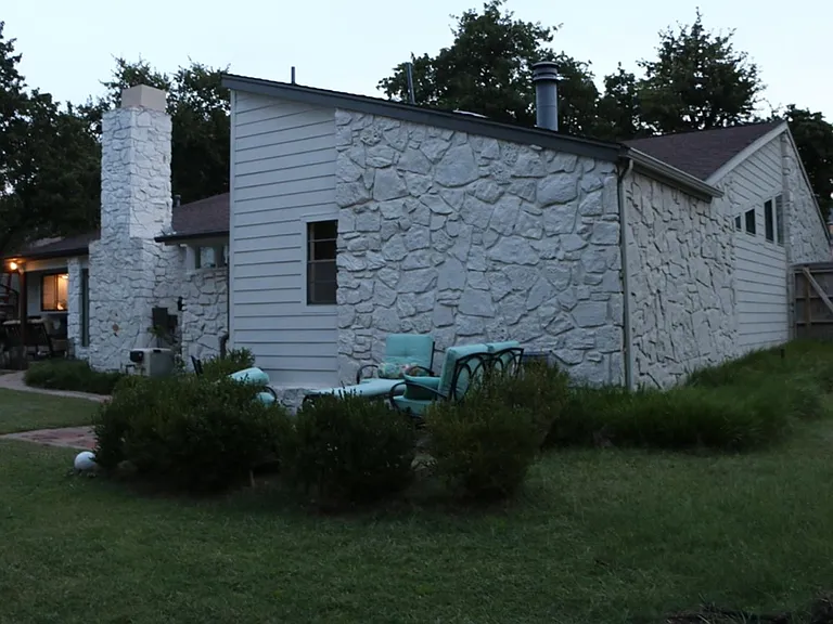1925 Bunting Ct — Photo 66