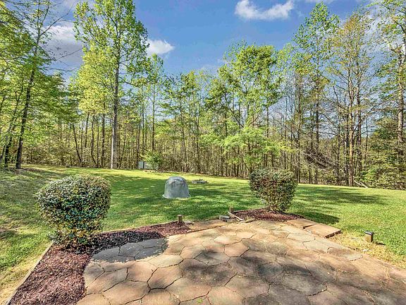 3rd image of 763 Tugaloo Rd