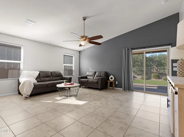 800 W LOWELL Drive, San Tan Valley, AZ 85140