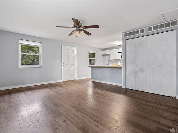 3rd image of 5612 Persian Ct