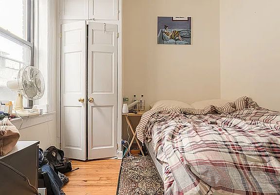 3rd image of 217 E 27th St APT 2