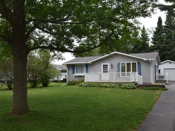402 S Hazeldell Ave, Crandon, WI 54520