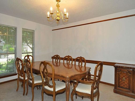 4th image of 6003 Gnarled Oaks Ct