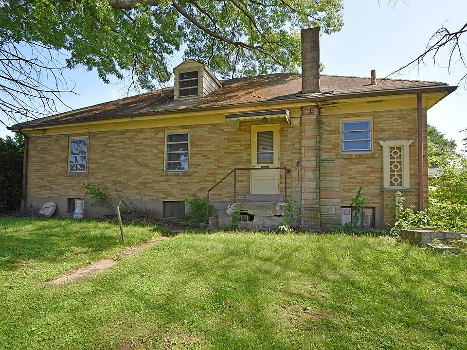 2nd image of 5583 Leumas Rd