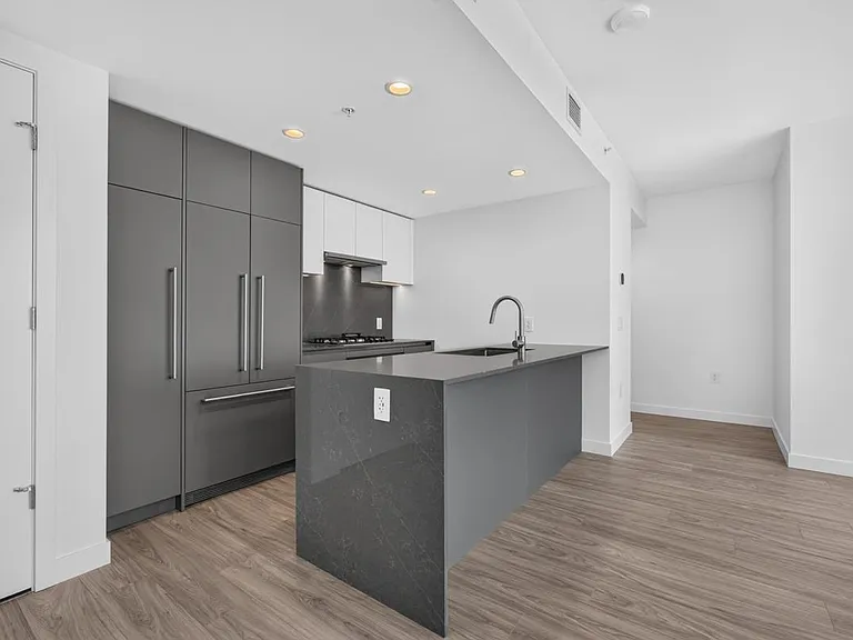 2135 Springer Ave #1908 — Photo 3