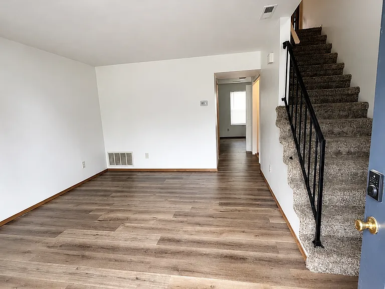 1210 W Main St #C — Photo 8