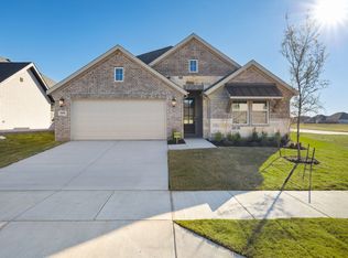 908 Dewy Lake Pl, Lavon, TX 75166