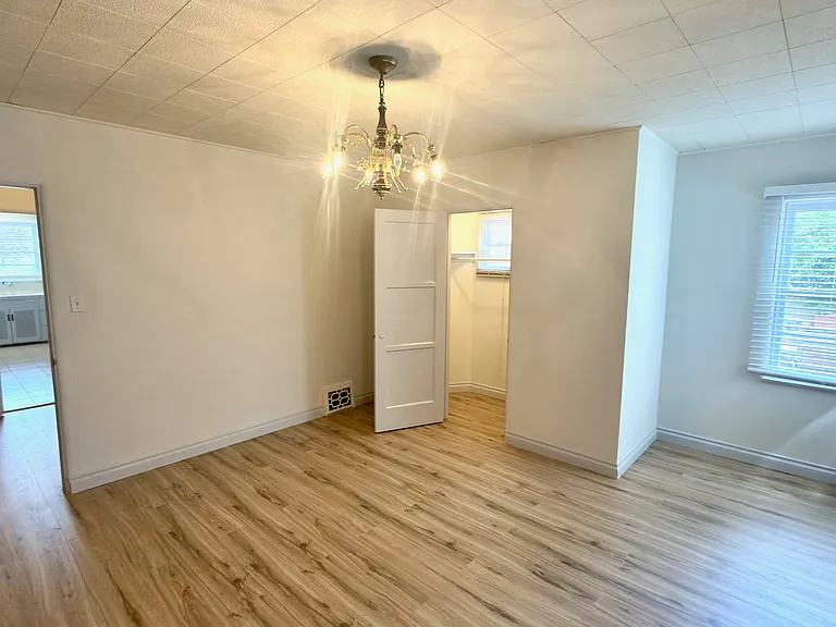 1700 Don Carlos Ave #A — Photo 7