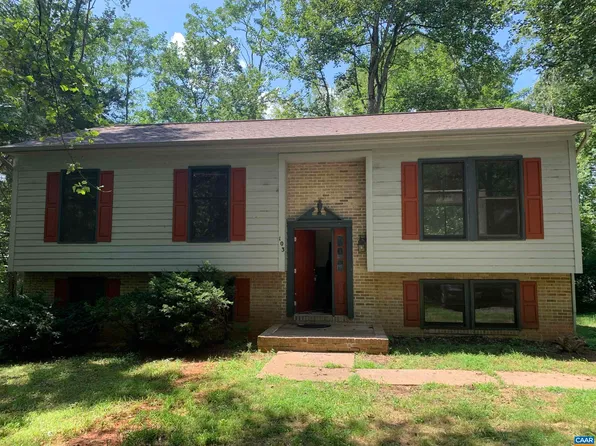 103 Cloverhill Ct, Locust Grove, VA 22508
