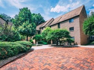 42 N Main St APT 55, West Hartford, CT 06107