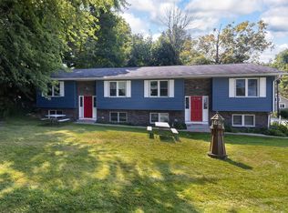 11543 Old Lake Rd, North East, PA 16428