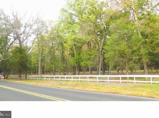 1911 Ark Rd, Hainesport, NJ 08036