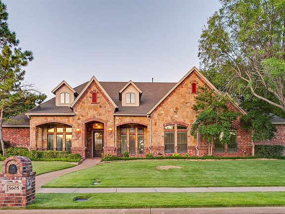3rd image of 5605 Reatta Pl