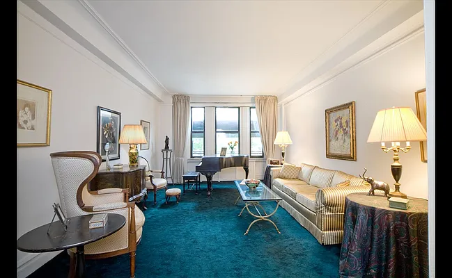 Sold by Douglas Elliman | media 18