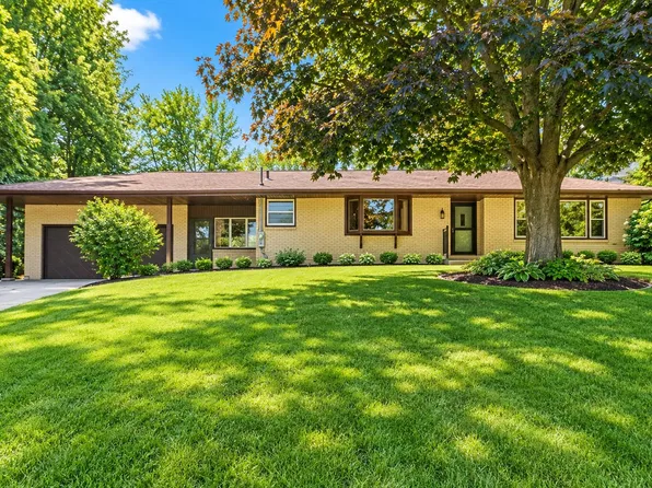 5094 Safford Rd, Rockford, IL 61101