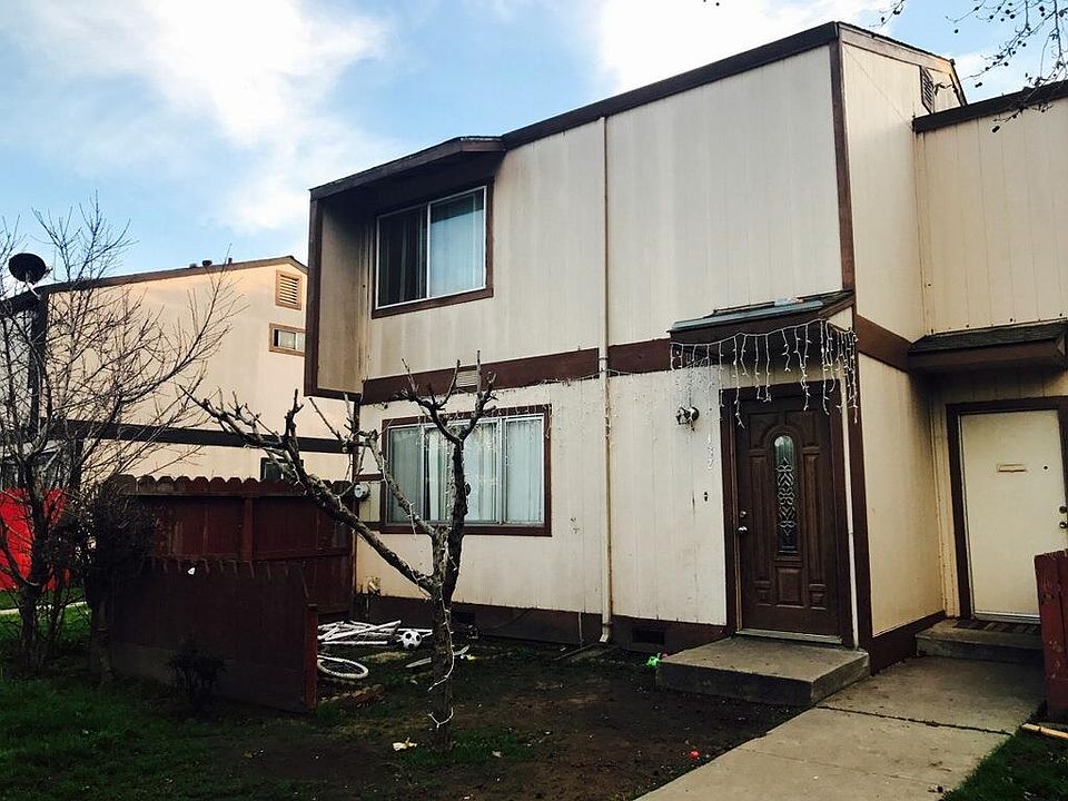 2nd image of 137 Buena Vista Park #3