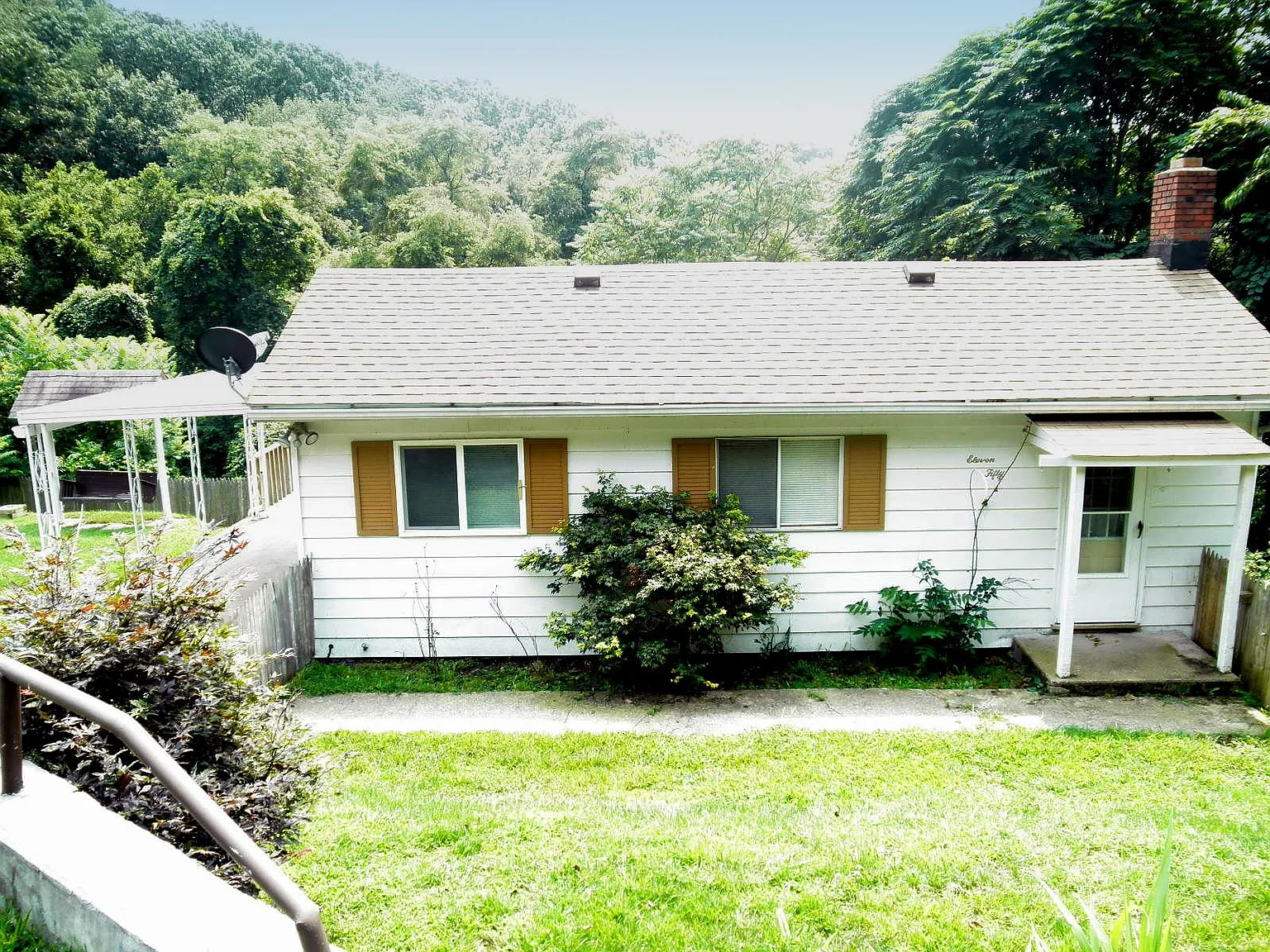 1150 Rice Ave photo 1