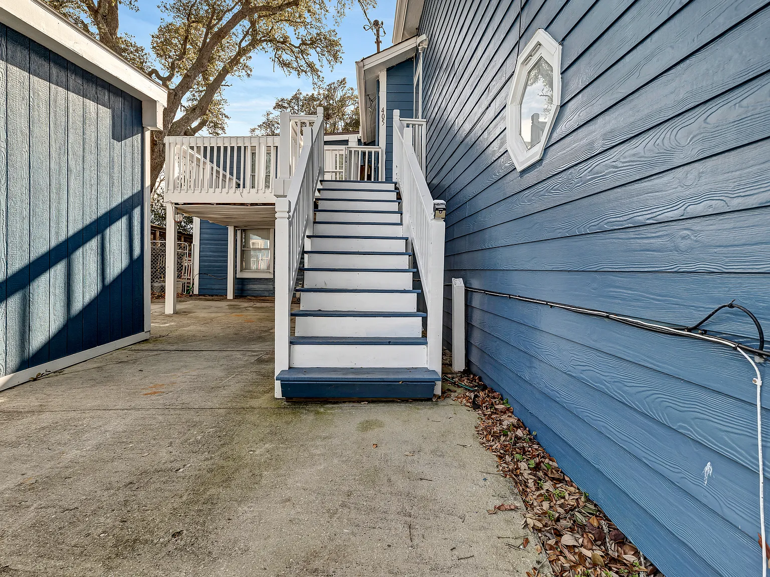3 bed, 1000 sqft, $2,499 — Photo 4