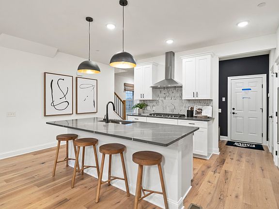 Larger center island