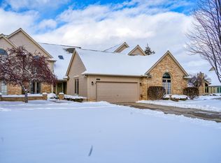 16767 W Cobblestone West Blvd, Macomb, MI 48042