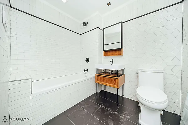 Rented by Nooklyn NYC LLC | media 58