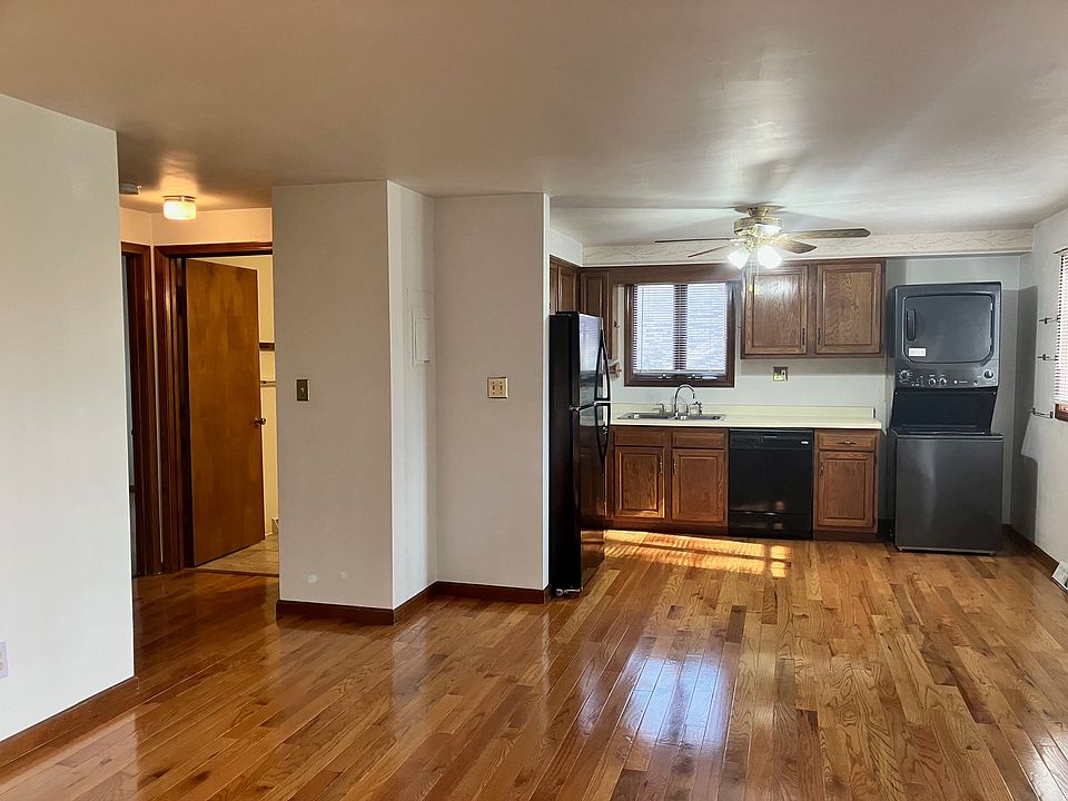 Washer dryer! Hardwood floors! Whirlpool appliances! Gas furnace. First floor no steps!