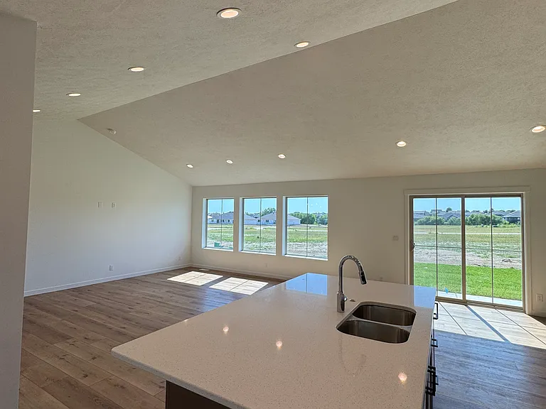 9114 Wilderness Sky Dr — Photo 9