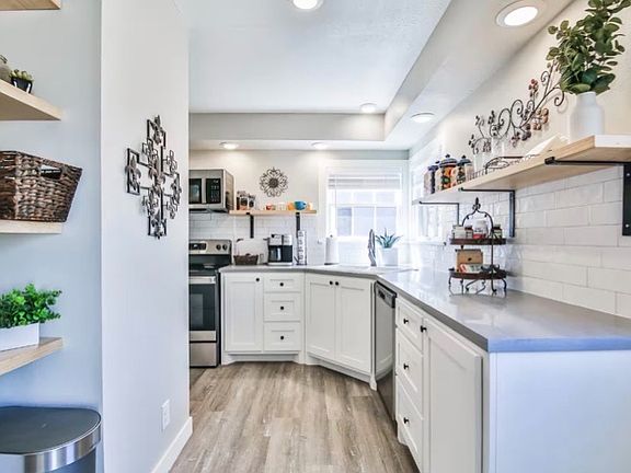 4th image of 2628 24th St #1