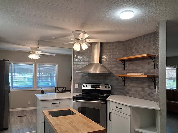 4th image of 8714 ALLAMANDA STREET