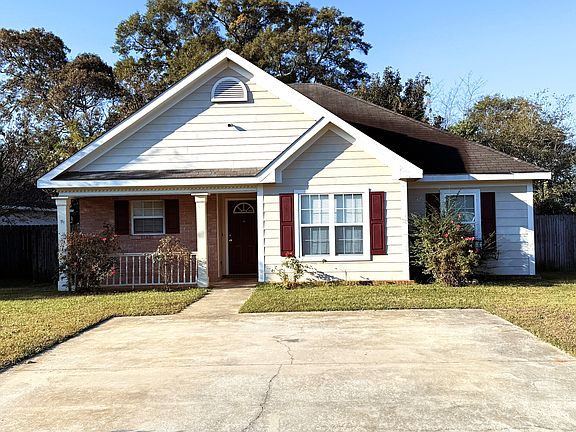 2nd image of 307 Strawbridge Ln