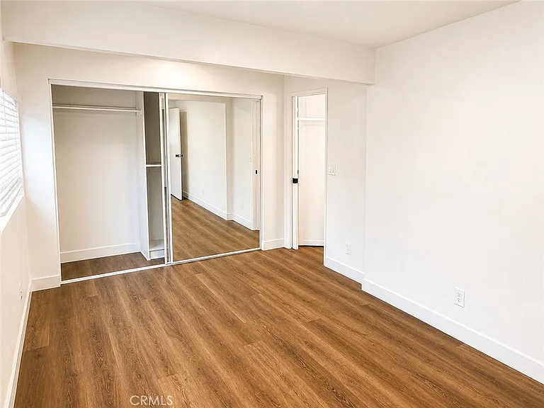 11151 Duncan Ave — Photo 21
