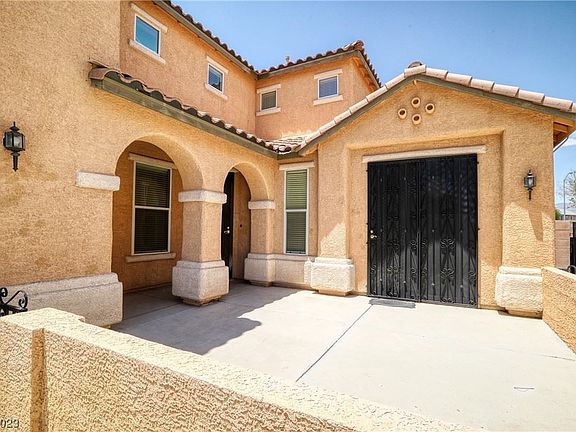 2nd image of 5909 Addy Ln