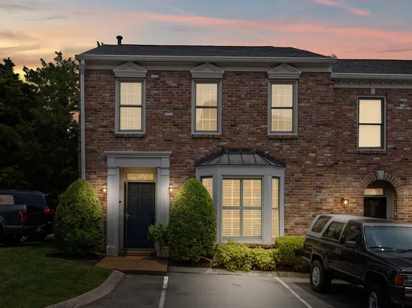 2018 Graybar Ln, Nashville, TN 37215