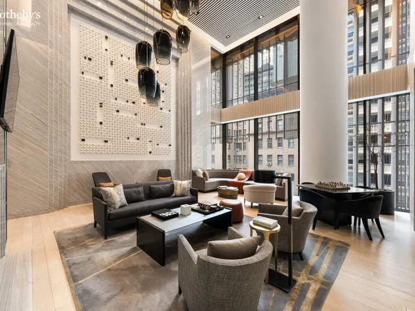 138 East 50th Street image 45 of 50