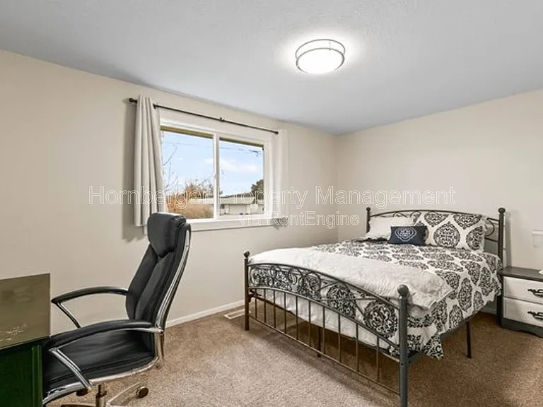 4510 N Sommer St — Photo 17