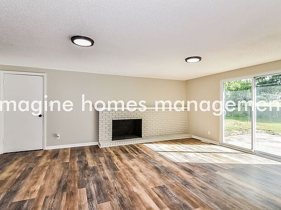 5th image of 7413 N Highland Ave