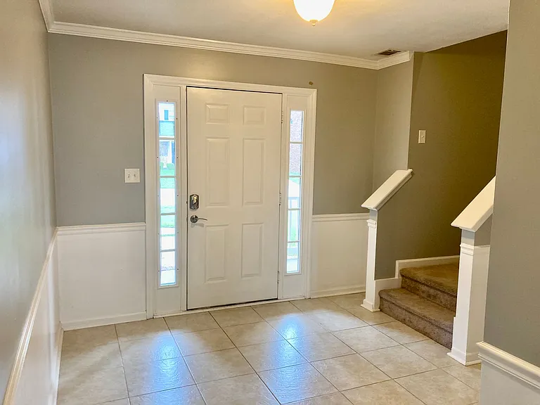 7593 Pleasantville Way — Photo 4