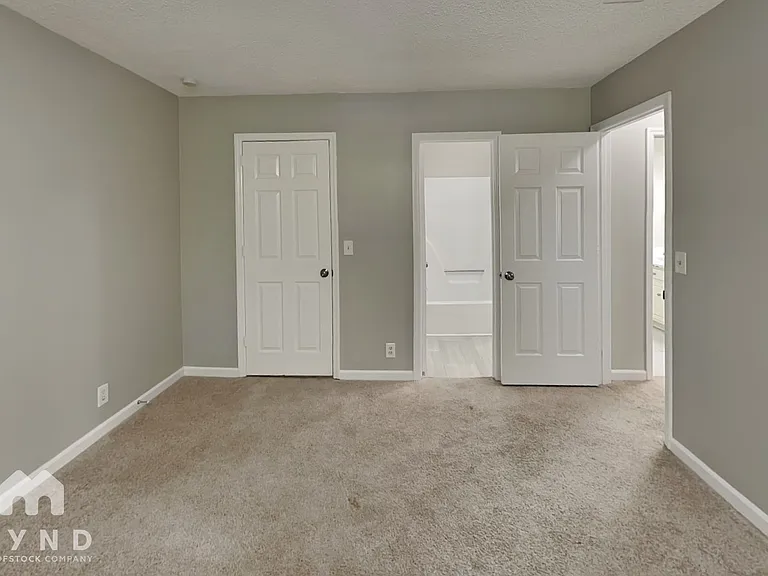 2981 Owendale Dr — Photo 13