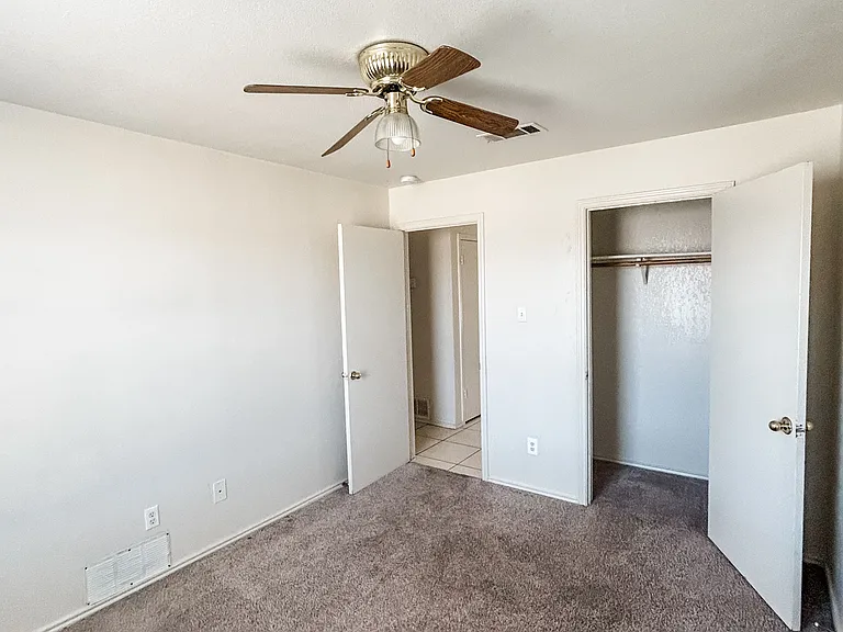 1808 Windward Dr #B — Photo 9