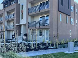 5480 Arnold Rd, Dublin, CA 94568