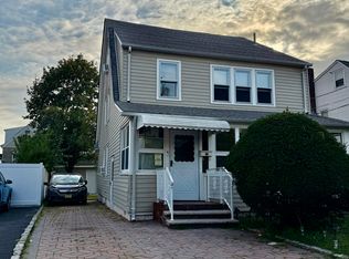 46 Strong St FLOOR 2, Wallington, NJ 07057