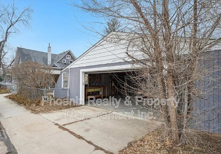 211 E Geneseo St — Photo 22