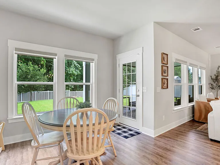118 Pickett Fence Ln — Photo 21