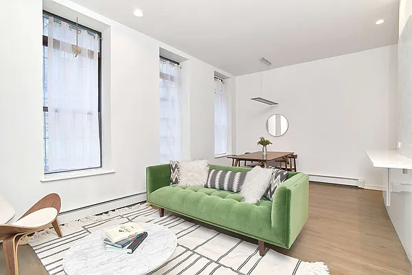 Sold by Compass | media 4