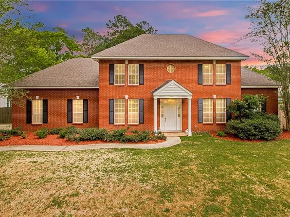 5060 Walden Pl, Mandeville, LA 70448