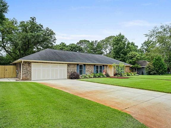 2nd image of 6823 Lake Charlene Dr