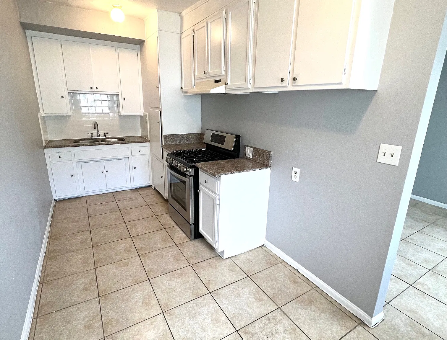 1 bed, 600 sqft, $1,850 — Photo 3